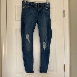 Old Navy Mid-Rise Rockstar Jeans, Size 4